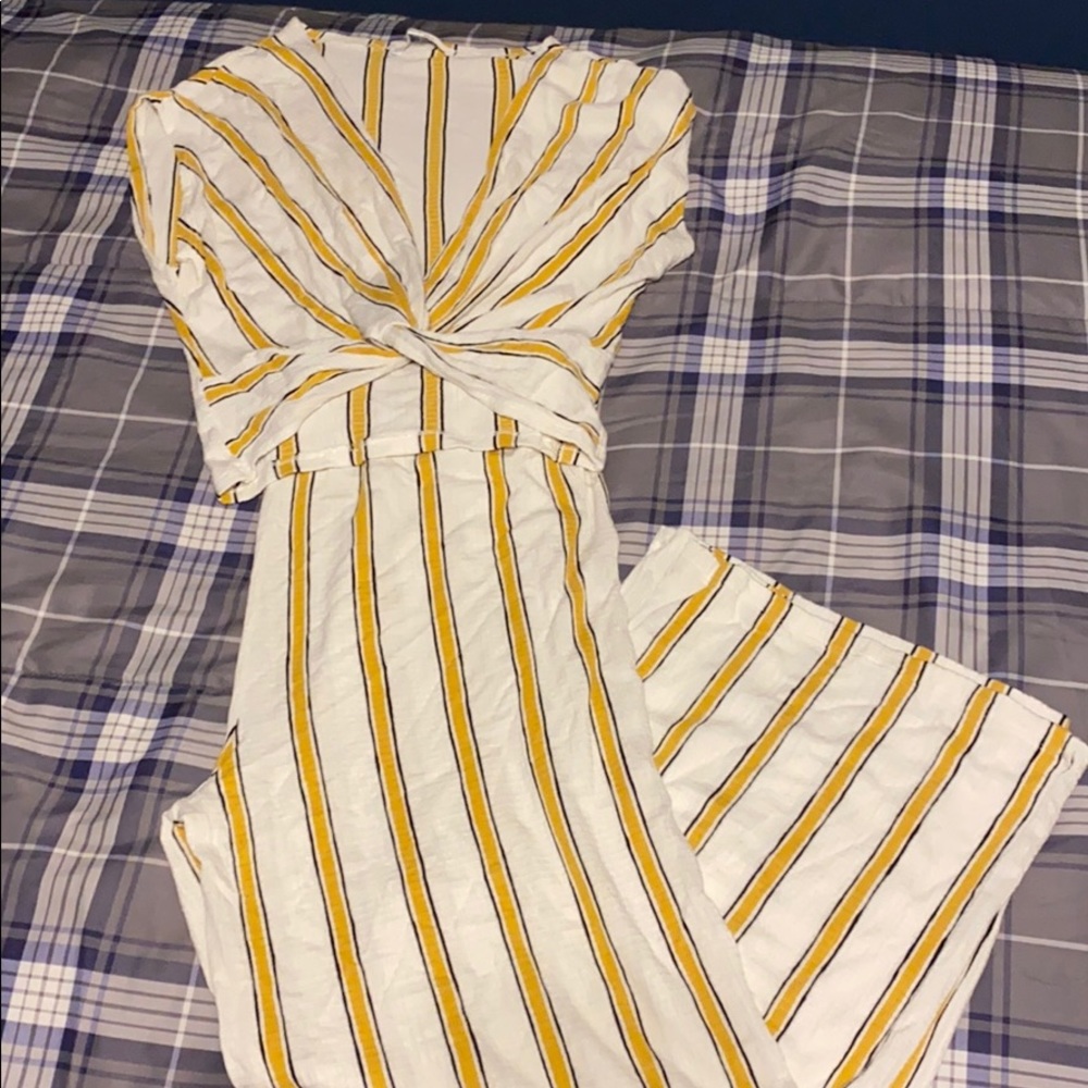 Crop top and wide leg ankle pant set